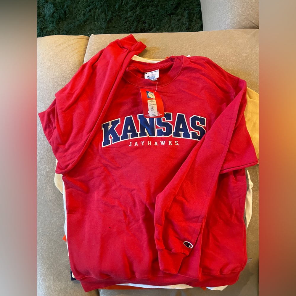 Kansas Jayhawks Champion brand – Size Large – New